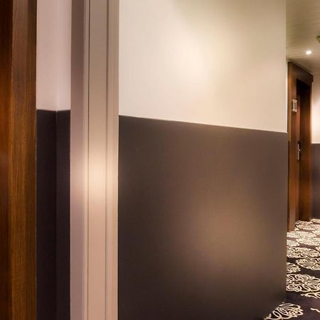Hotel Acanthe - Boulogne Billancourt Kültér fotó